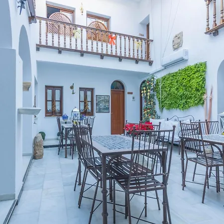 Mayflowers Hostel